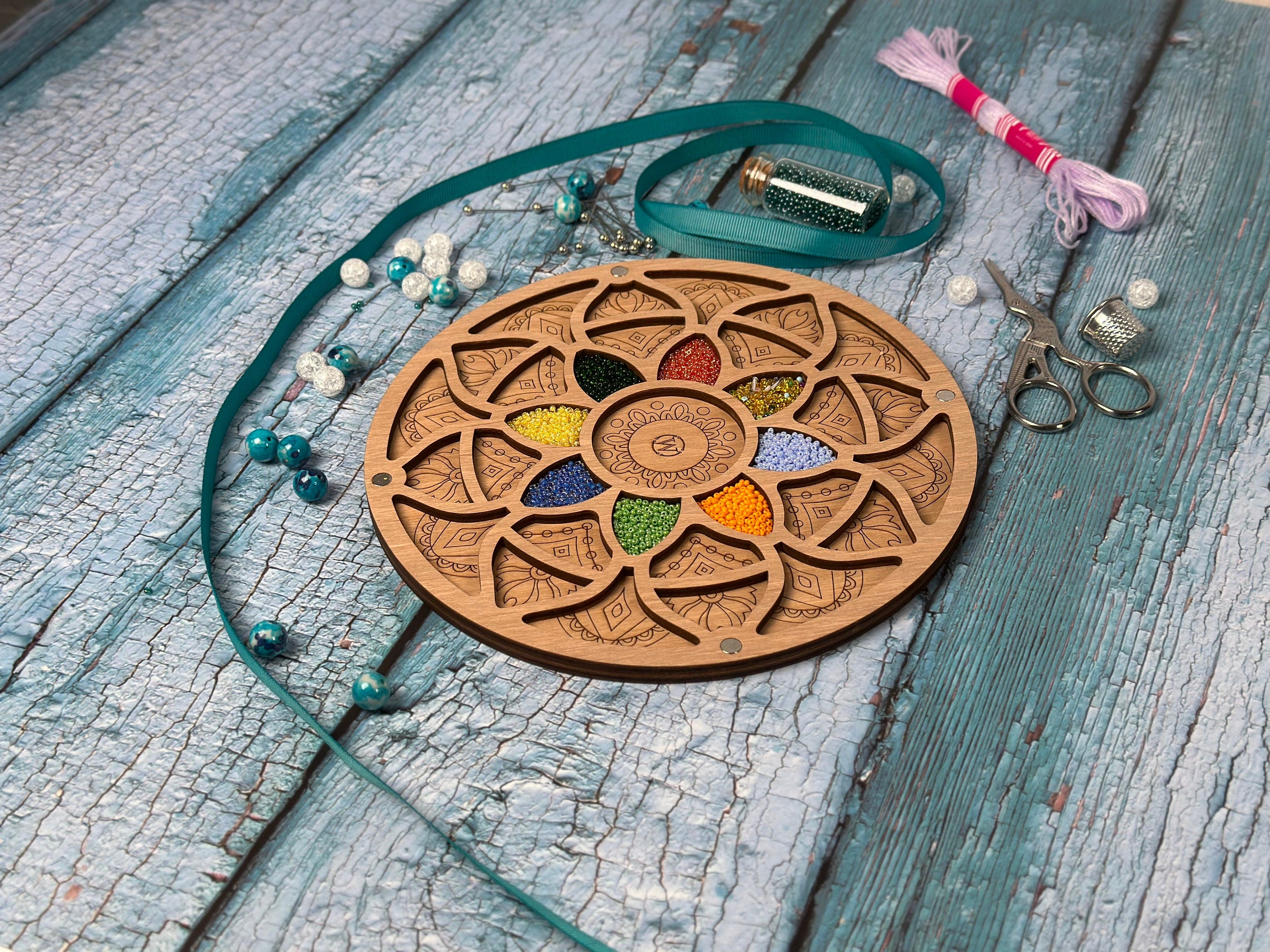 a necklace with a flower design on it
